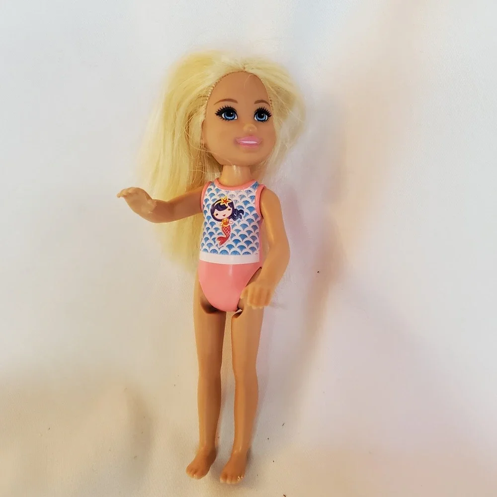 Barbie Club Chelsea 6